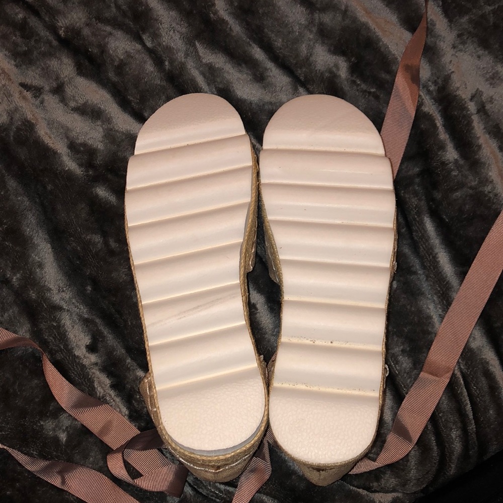 Shoes! - Picture 6 of 7